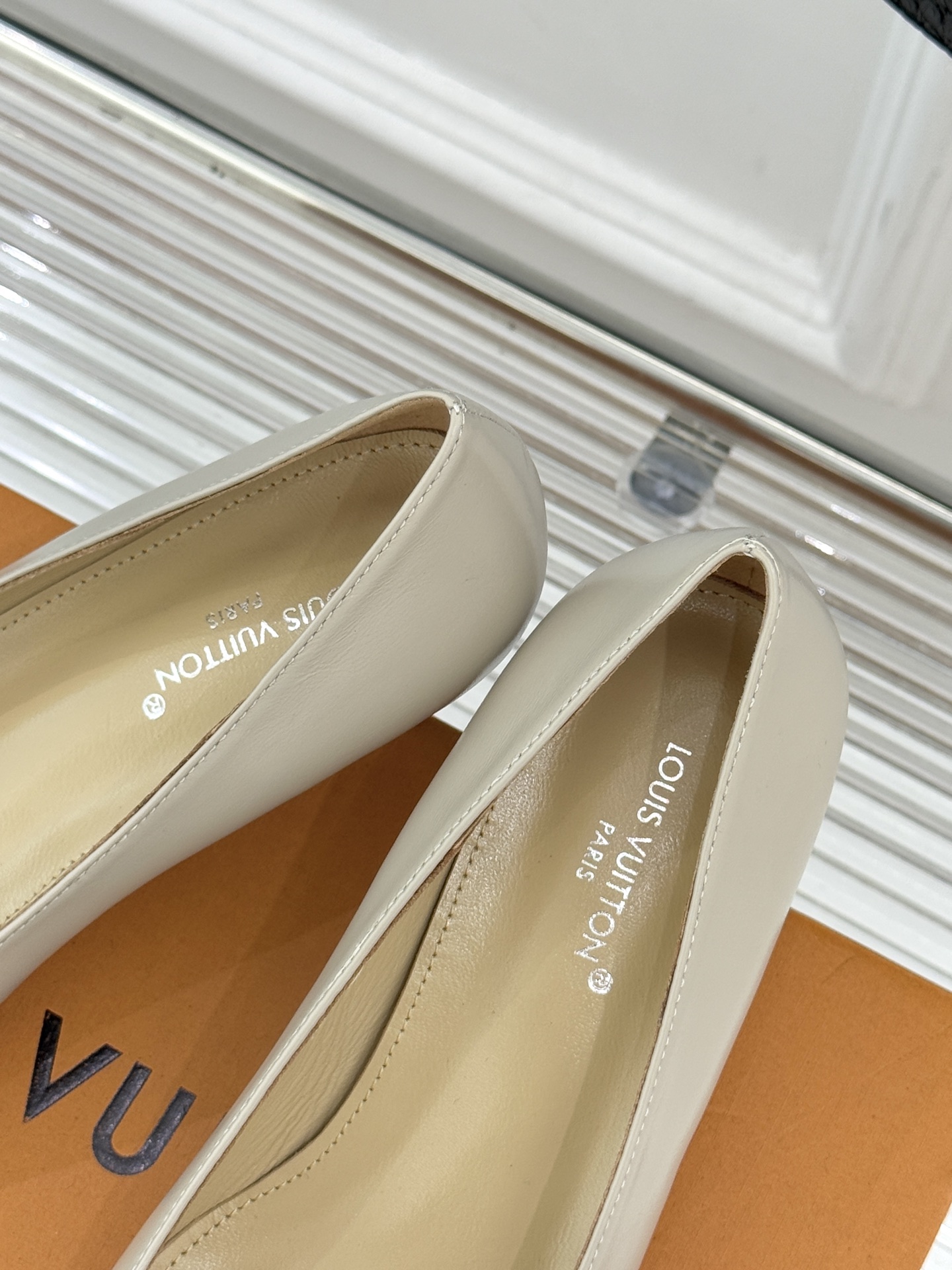 Women's high heels